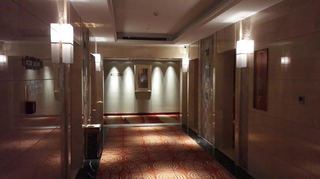 Ziguangyuan Hotel Jilin Exterior photo